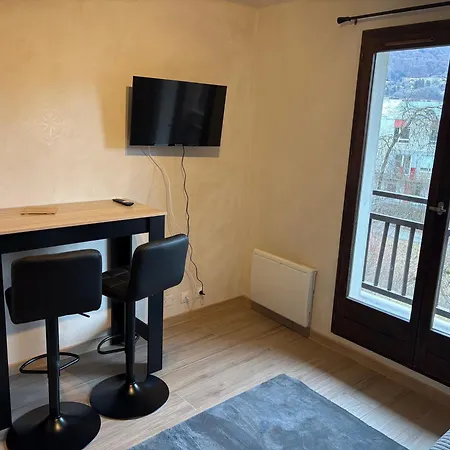 2 Personnes Situation Ideal A 74400 *