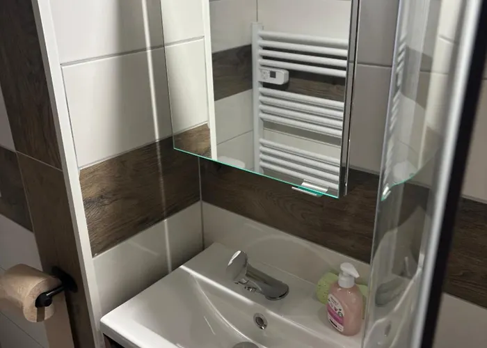 2 Personnes Situation Ideal A 74400 Appartement *